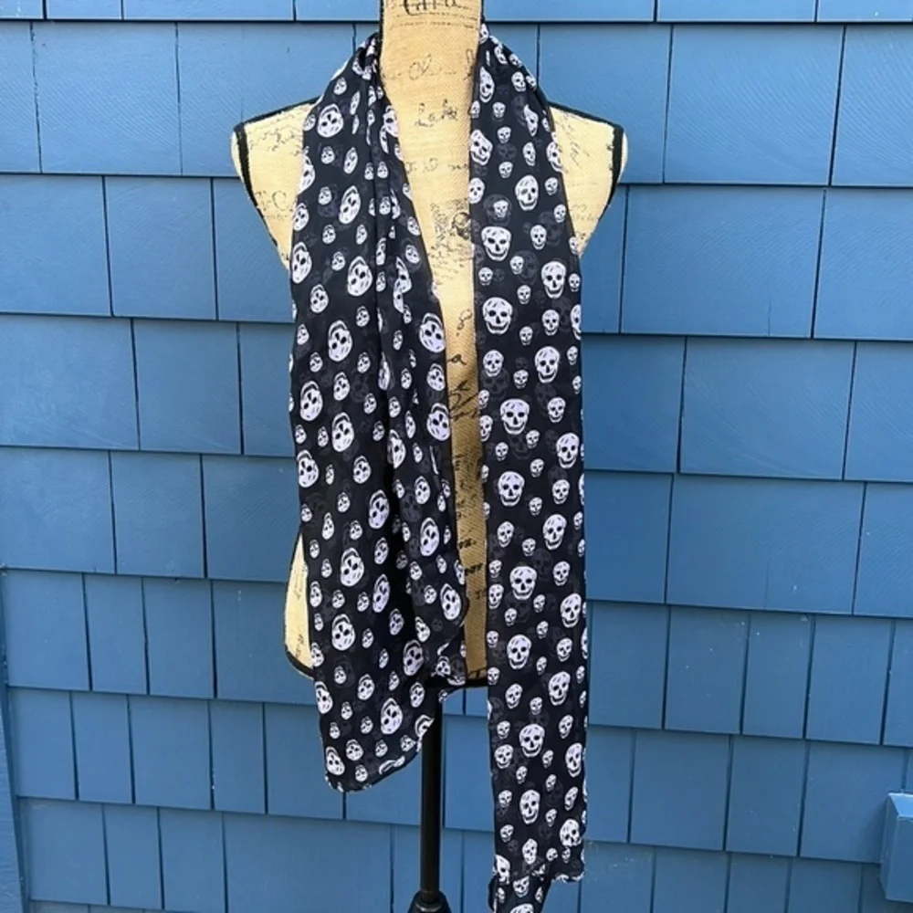💀🖤💀Skull scarf polyester black white emo Halloween